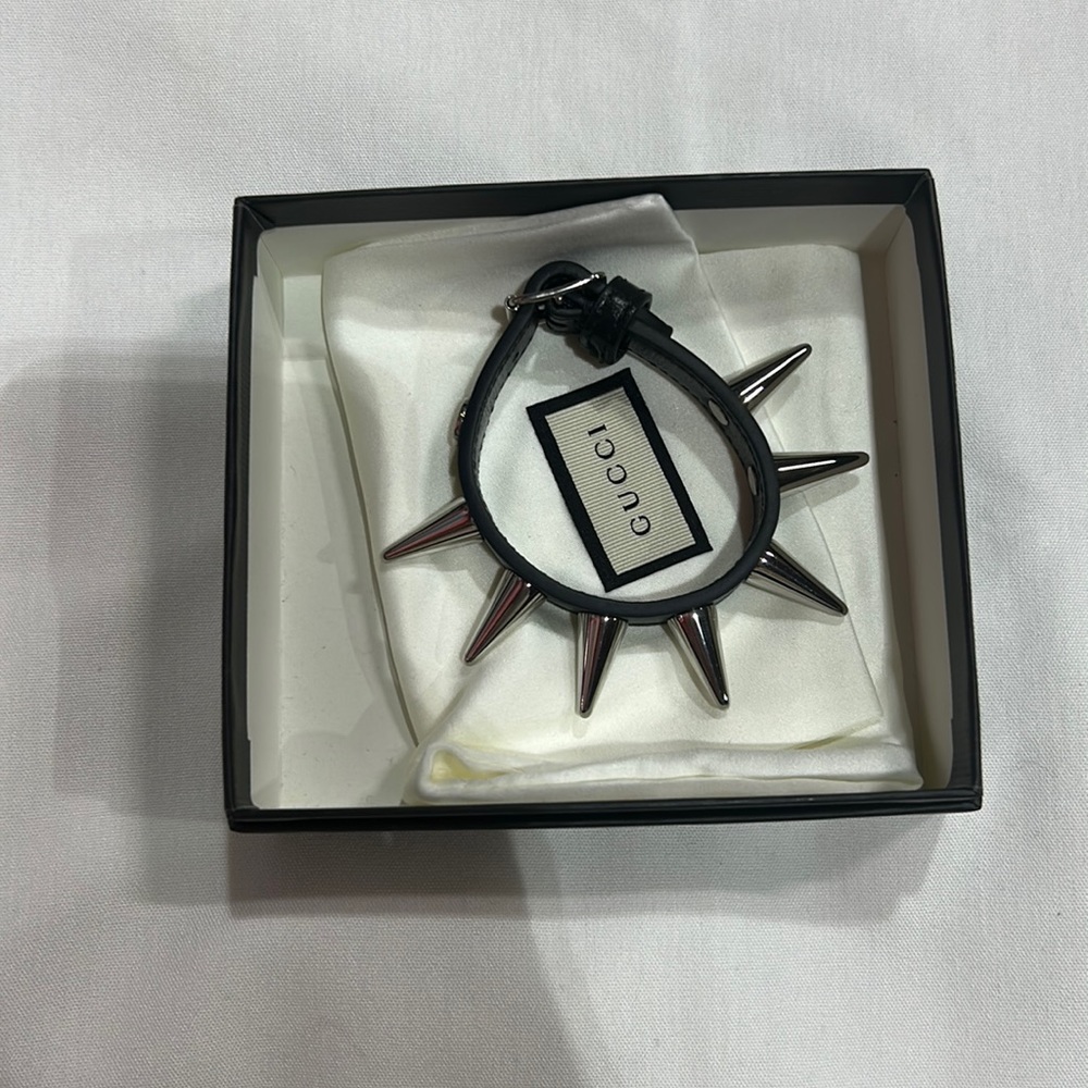 Gucci spiked bracelet